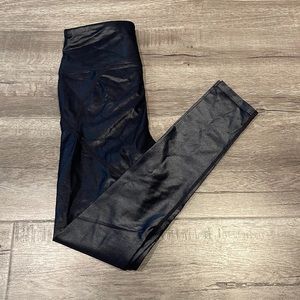 Carbon38 Takara Shine crossover legging